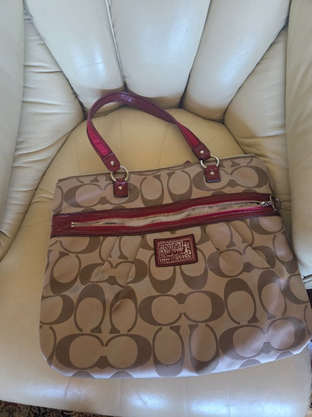Handbag